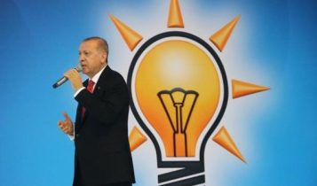 أحمد أعمدة نهضة تركيا