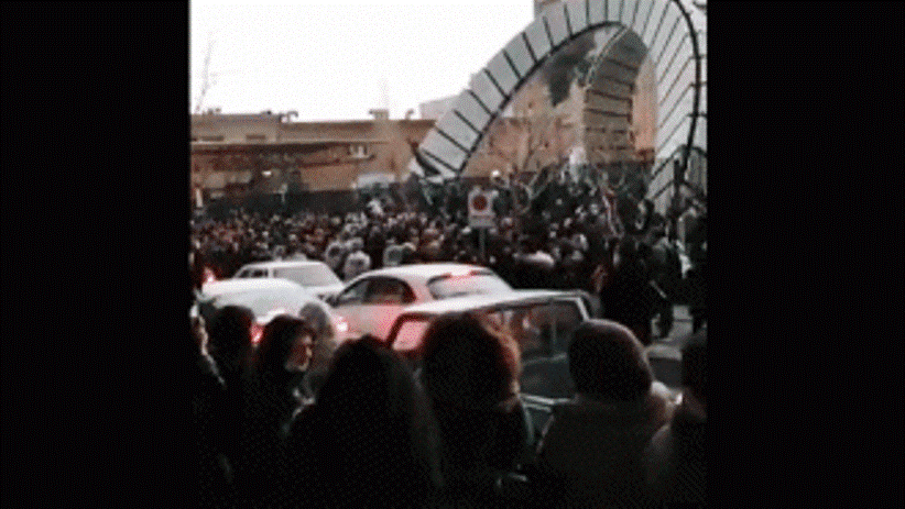 مظاهرات حاشدة بطهران