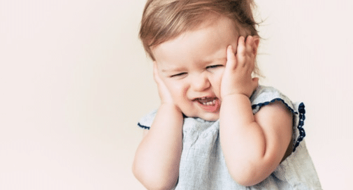 علاج التهابات الأذن عند الاطفال بالمنزل 