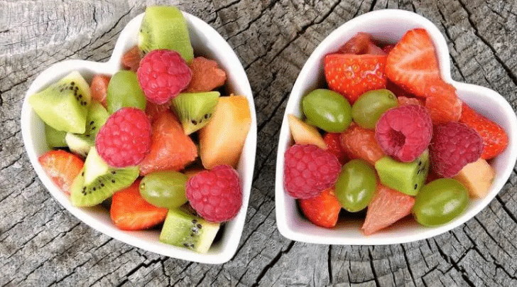 أفضل أنواع الفاكهة التي ينبغي تناولها يوميا