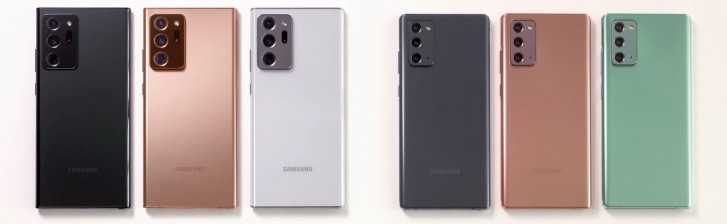 Galaxy Note20 Ultra (يسار) و Note20 (يمين)