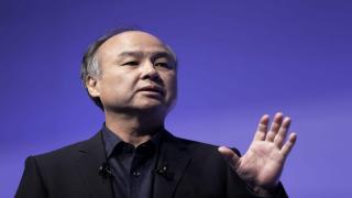 تتأرجح SoftBank لتحقيق الربح بعد خسارة قياسية مع تعافي Vision Fund