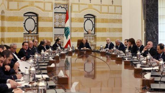 استقالات قريبة في الحكومة اللبنانية
