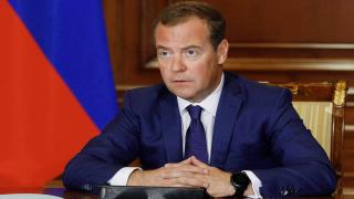 ميدفيديف: الشركات الروسية في حاجة للدعم حال تم فرض ضريبة الكربون