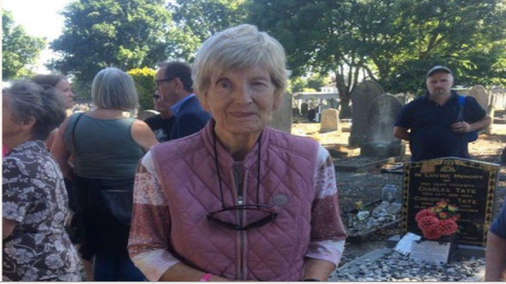 سيدة ثمانينية تكتشف بعد 61 عاماً أن والدتها على قيد الحياة