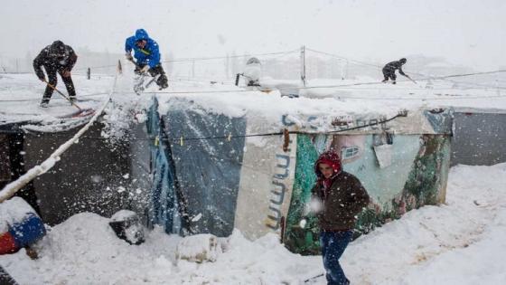حريق في مخيم لاجئين سوريين