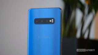 مركز تحديث Samsung Galaxy S10 و Galaxy S10 Plus و Galaxy S10e