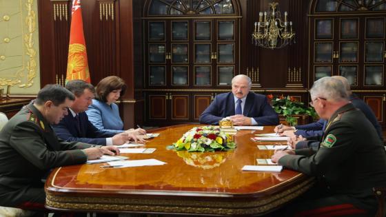 زعيم بيلاروسيا يطالب روسيا بتقديم شرح بشأن “المتشددين”