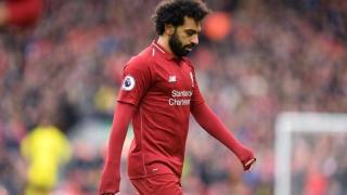 استمرار تغريدات محمد صلاح الغامضة